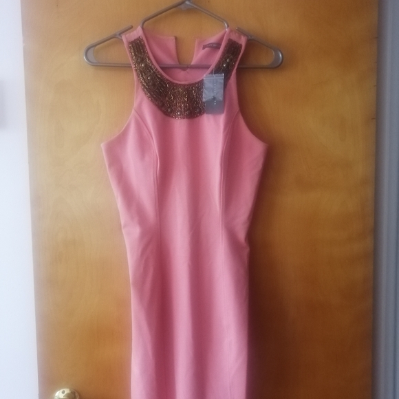Suzy Shier Pink and Gold Sequin Embellished Cocktail Dress - Picture 2 of 4